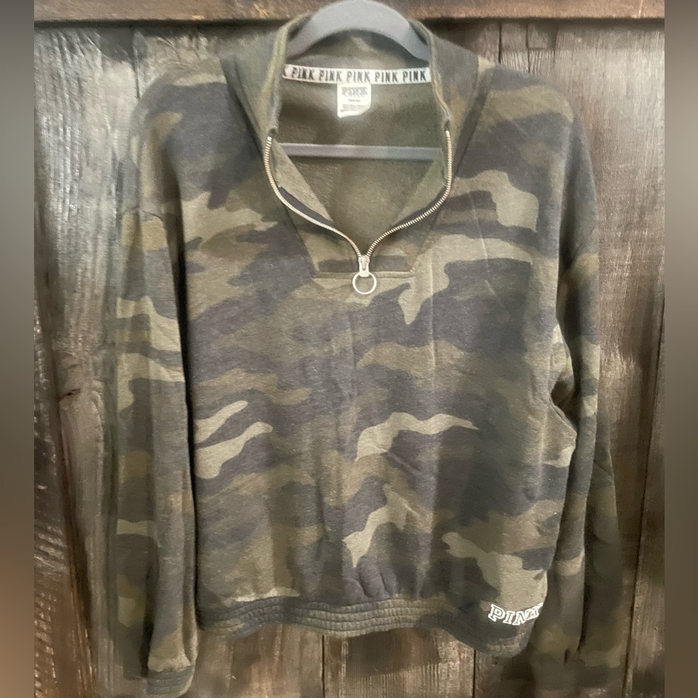 VS PINK cropped pullover hoodie